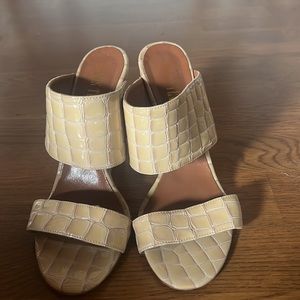 Paris Texas nude embossed wedge